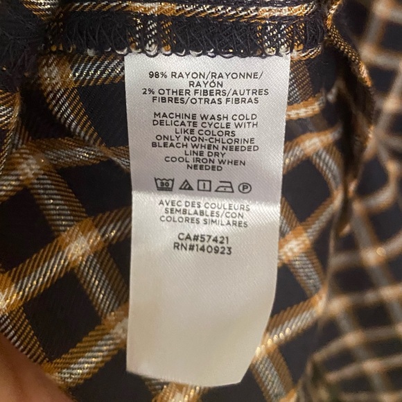 NWT Loft PLUS Shimmer Plaid Pleated Blouse Forever Navy Gold 16 - Picture 6 of 7